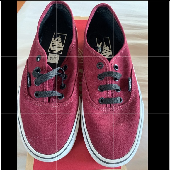 VANS... Size 6.5 - Picture 1 of 5